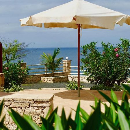 Villa Casita Solemar Direkt Am Atlantik Calheta Esterno foto